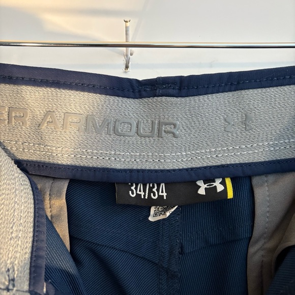 Under Armour Men's Dark Blue golf pants, Sz 34, great condition. - Picture 4 of 9